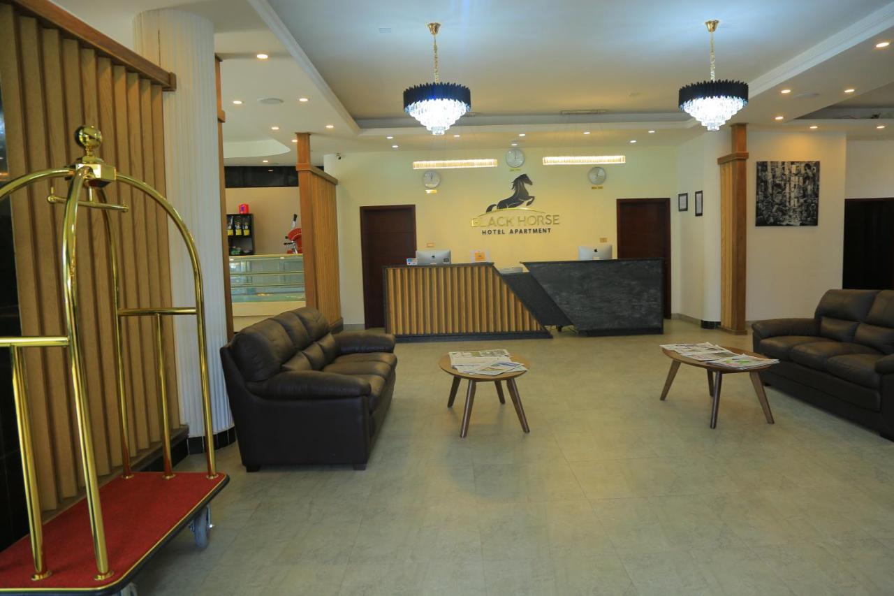 Black Horse Hotel Apartment Аддис-Абеба Экстерьер фото