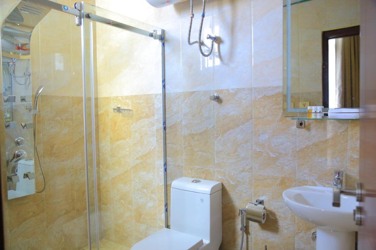Black Horse Hotel Apartment Аддис-Абеба Экстерьер фото