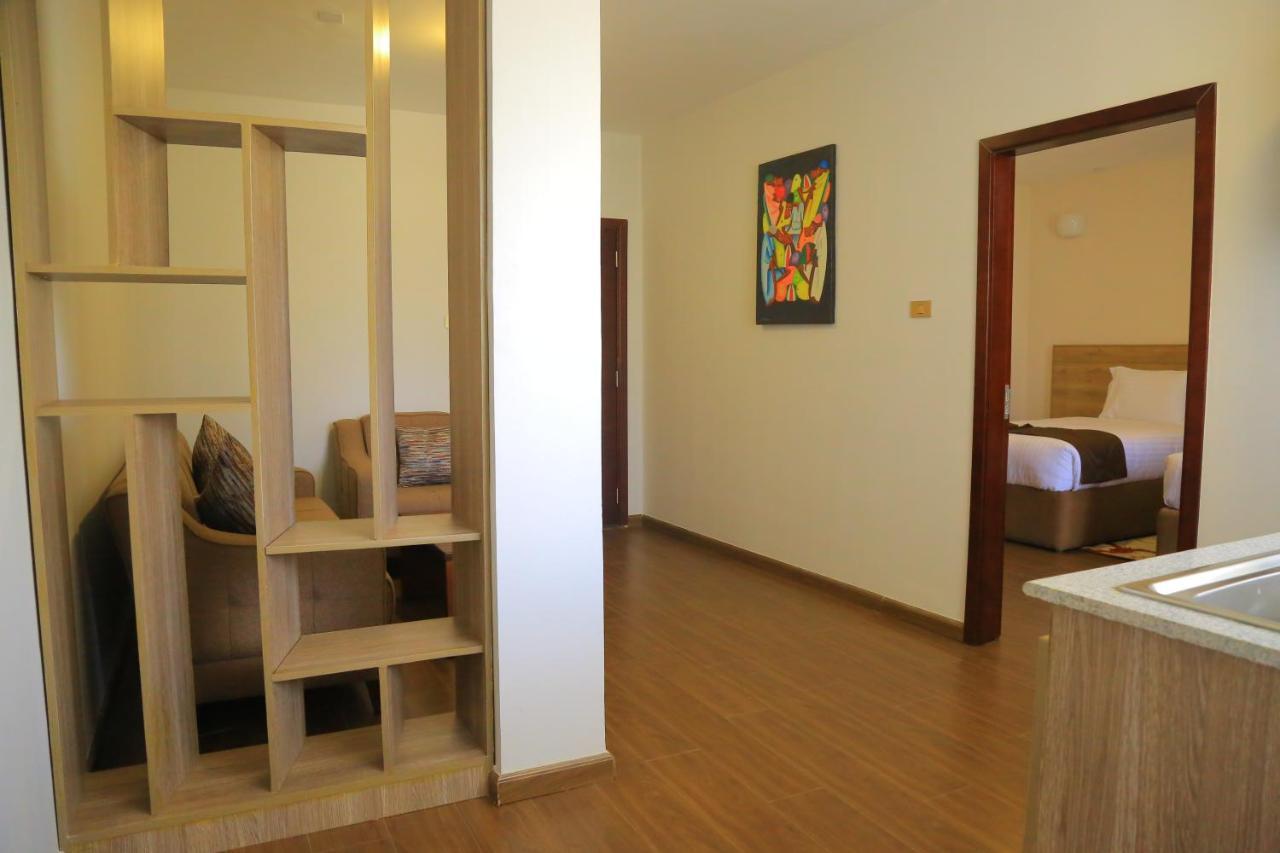 Black Horse Hotel Apartment Аддис-Абеба Экстерьер фото